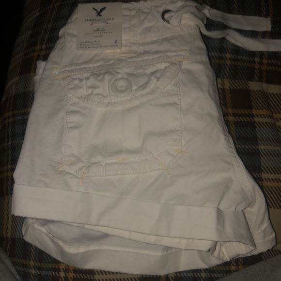 Clothes - Picture 6 of 7